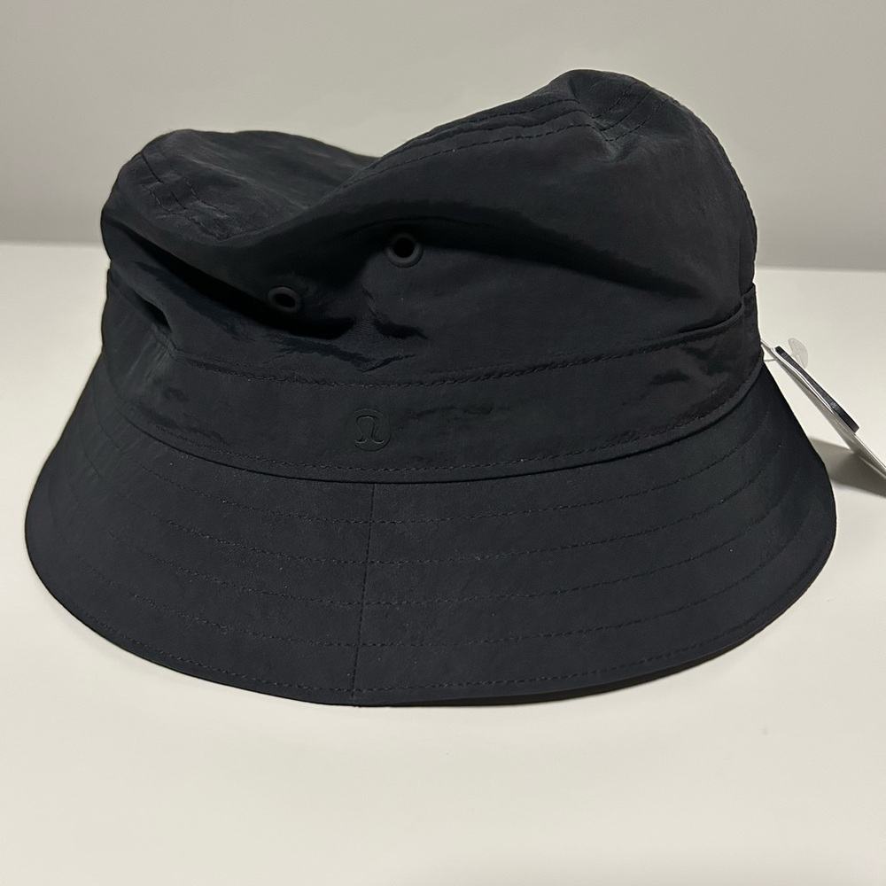 lululemon athletica Black Bucket Hat
